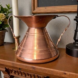 Vintage copper amphora-style water vase or spittoon, small, Rustic Collectible